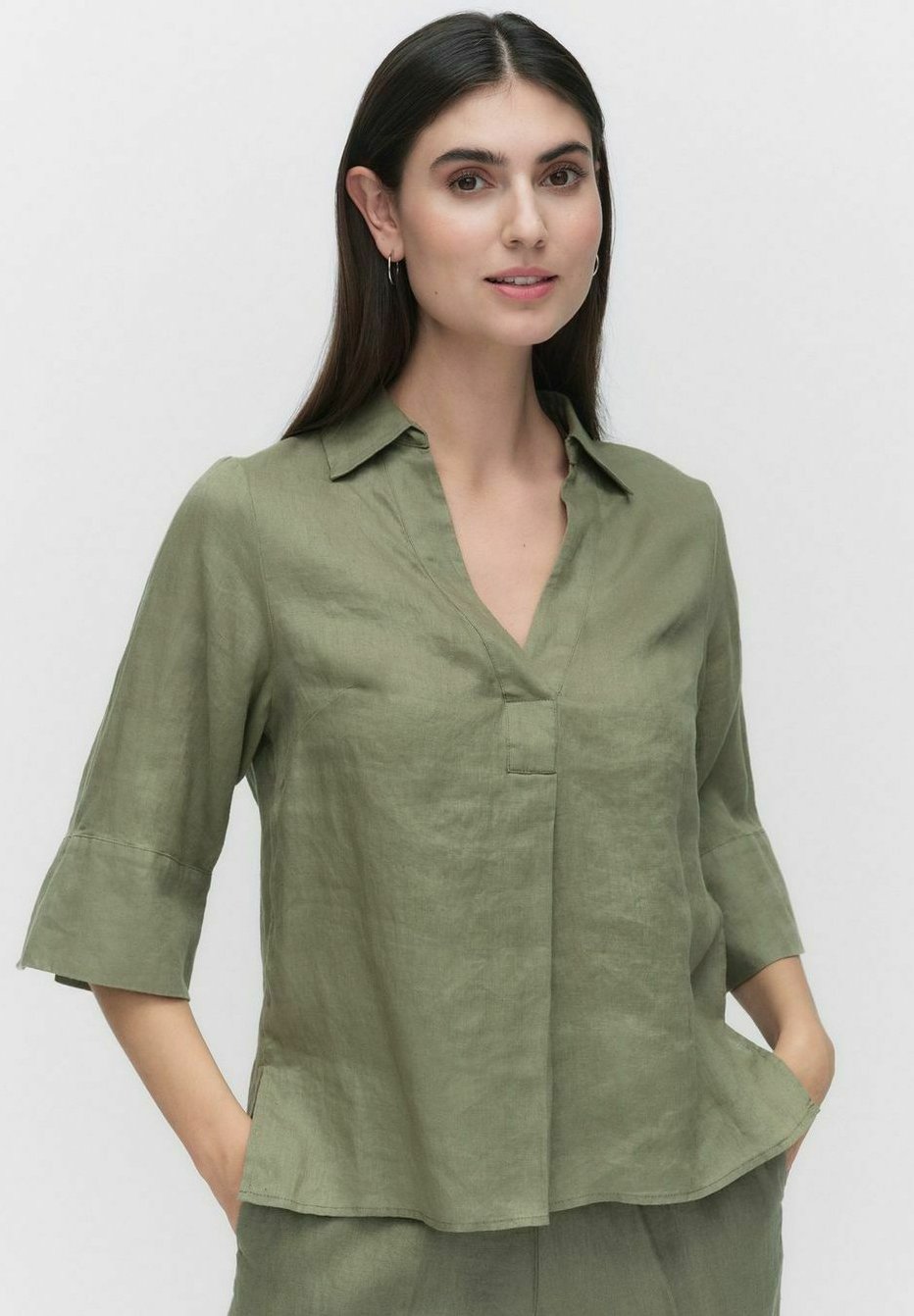 

Блуза LILL LINEN V NECK STOCKH LM, зеленый