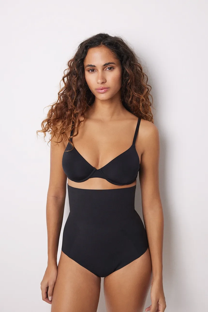 

Корректирующие трусики SHAPE MICRO BONDING women'secret, черный