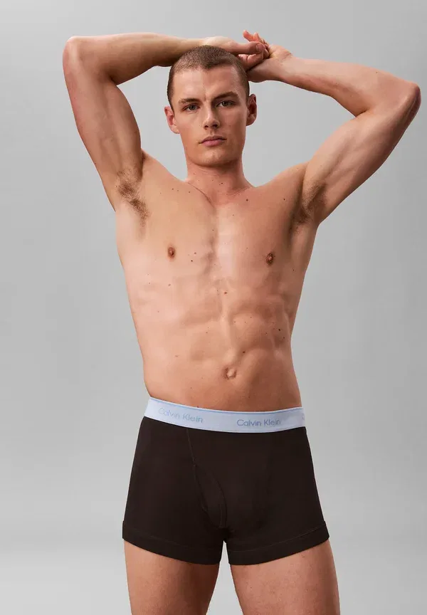 Трусы классические 5 шт Calvin Klein, черные с черным misty