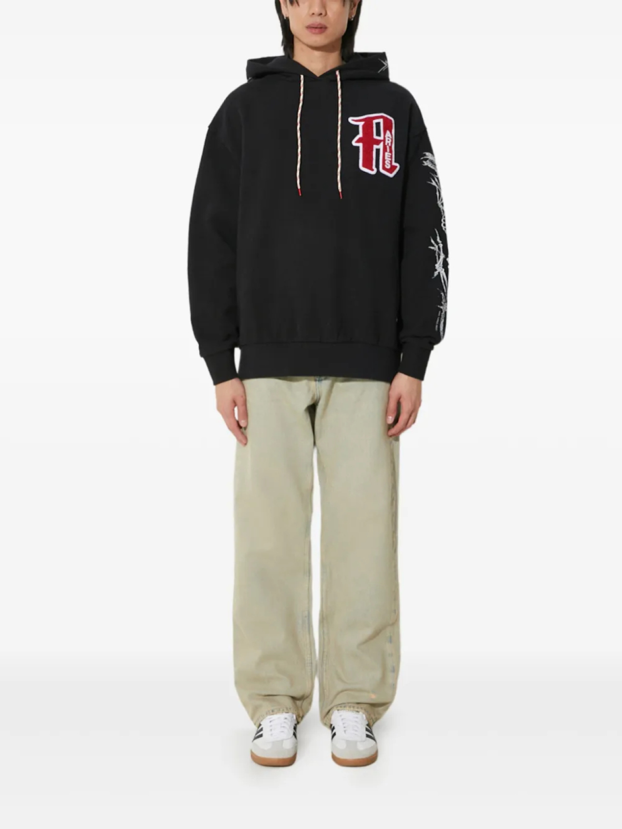 

Толстовка с капюшоном и принтом скелета с вышивкой Овна Aries, черный