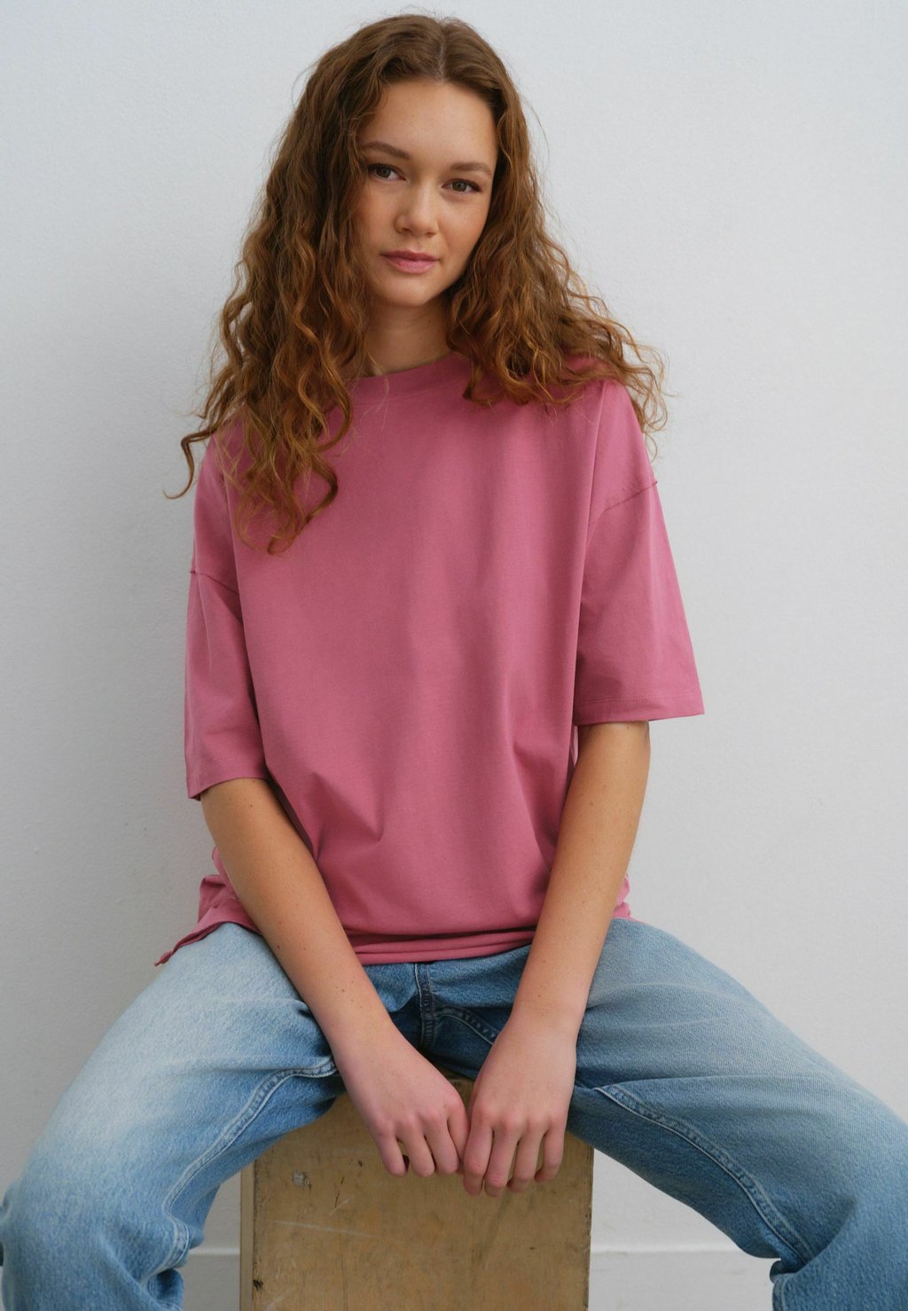 Базовая футболка RELAXED FIT SHORT SLEEVE SEAM DETAIL SKATER STYLE Next, красный — фото 3