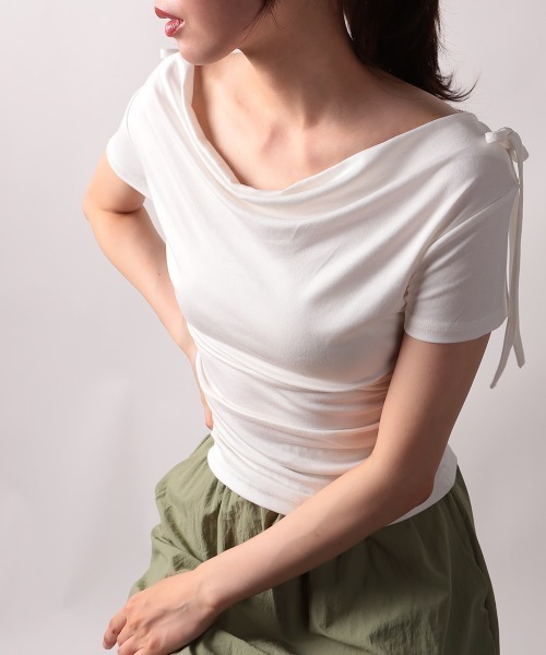 

Футболка с коротким рукавом, драпированная лентами на плечах NANAHACHI, белый