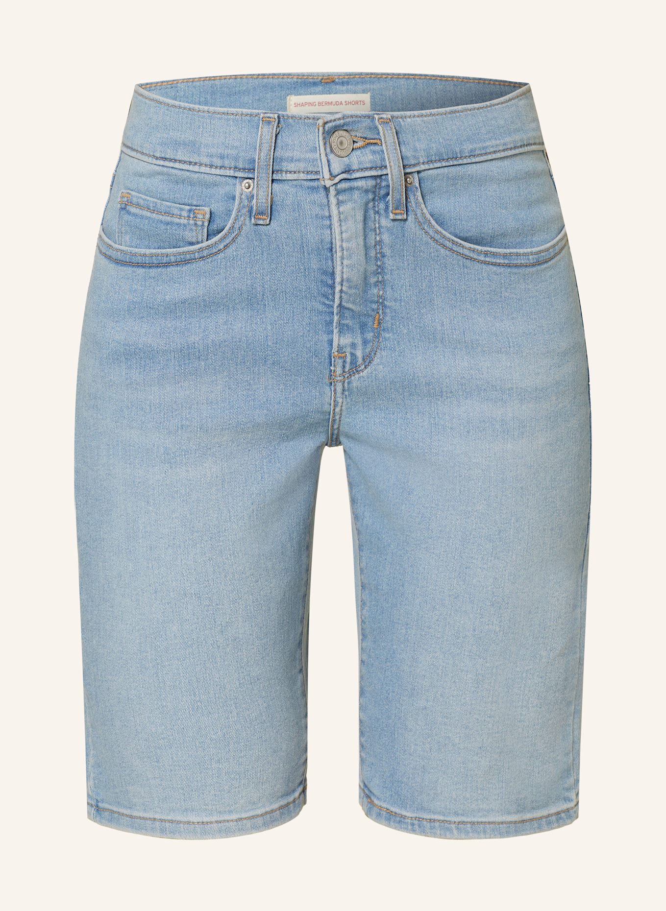 

Джинсовые шорты, формирующие бермуды Levi'S, индиго