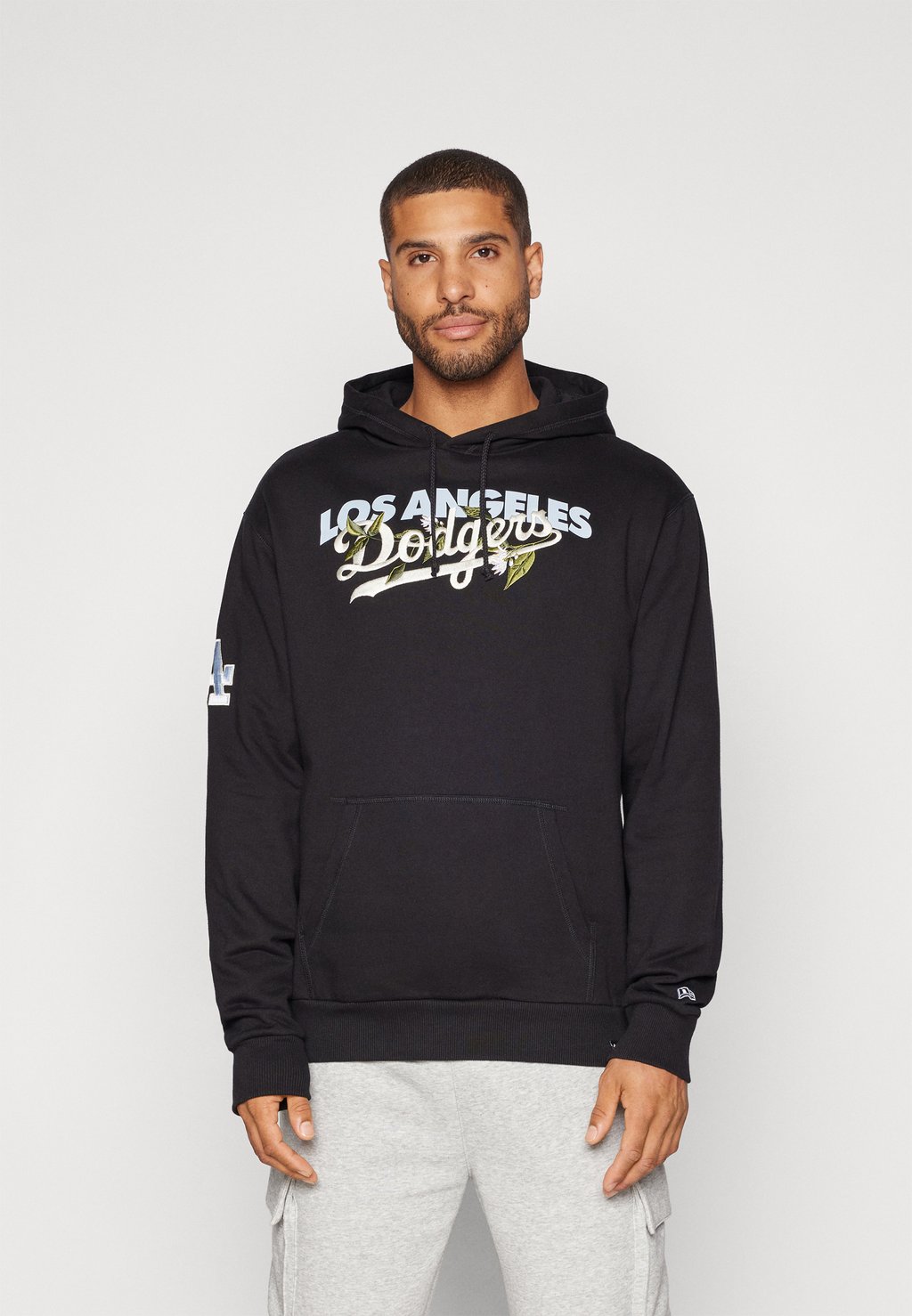 

Толстовка с капюшоном MLB LOS ANGELES DODGERS FLORAL GRAPHIC HOODIE - Club wear New Era, черный