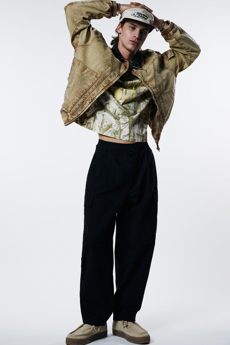 

Брюки-Карго Balloon fit Pull And Bear, черный