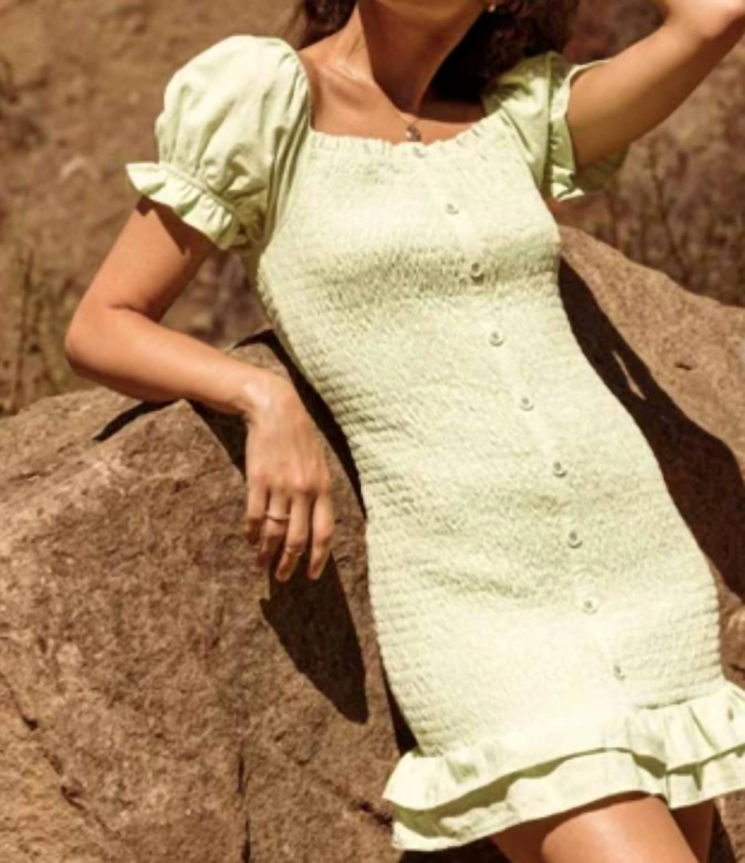 

Платье Stevie Mini в цвете лайм LOST + WANDER, цвет lime