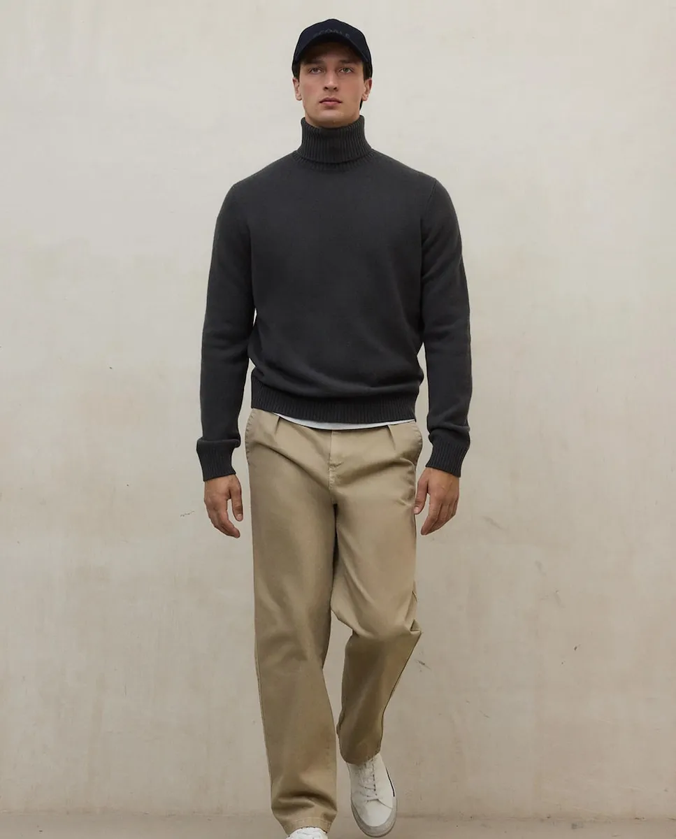 

Мужской джемпер из тонкой пряжи с отложным воротником и резинкой на манжетах и поясе Ecoalf, темно-зеленый