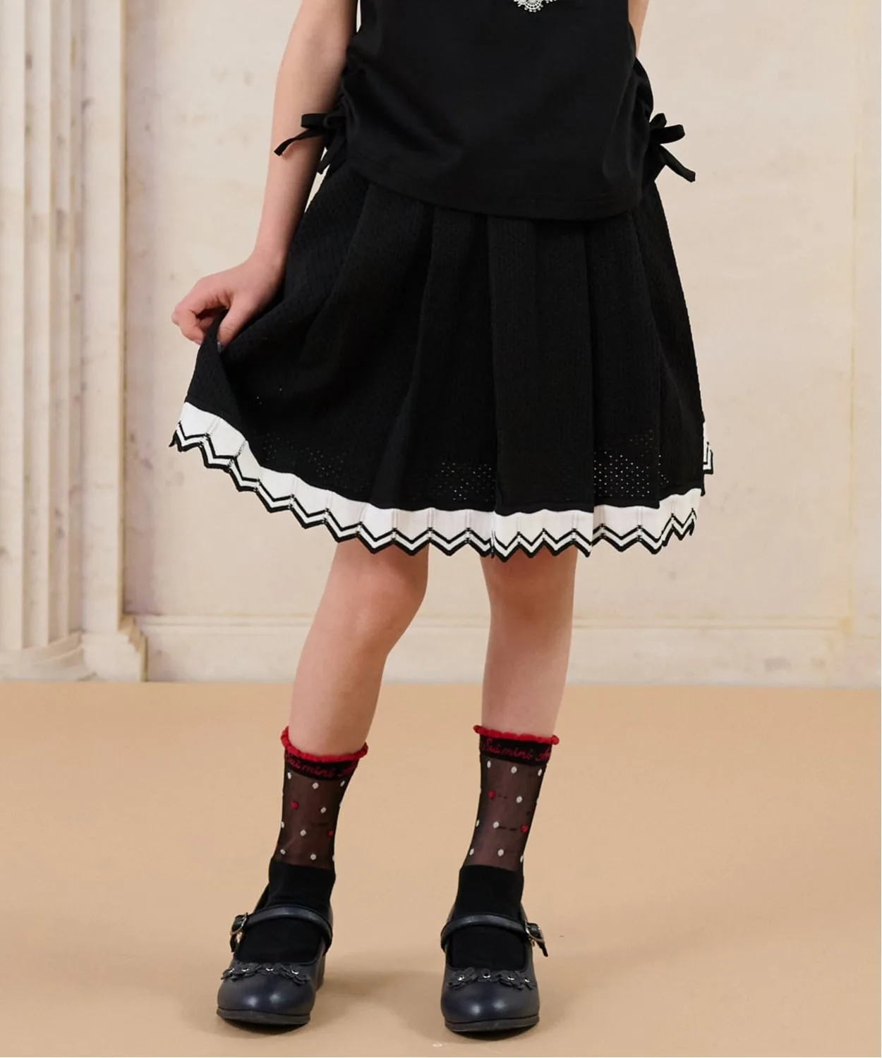Штаны-шорты с юбкой из сетки ANNA SUI mini черные