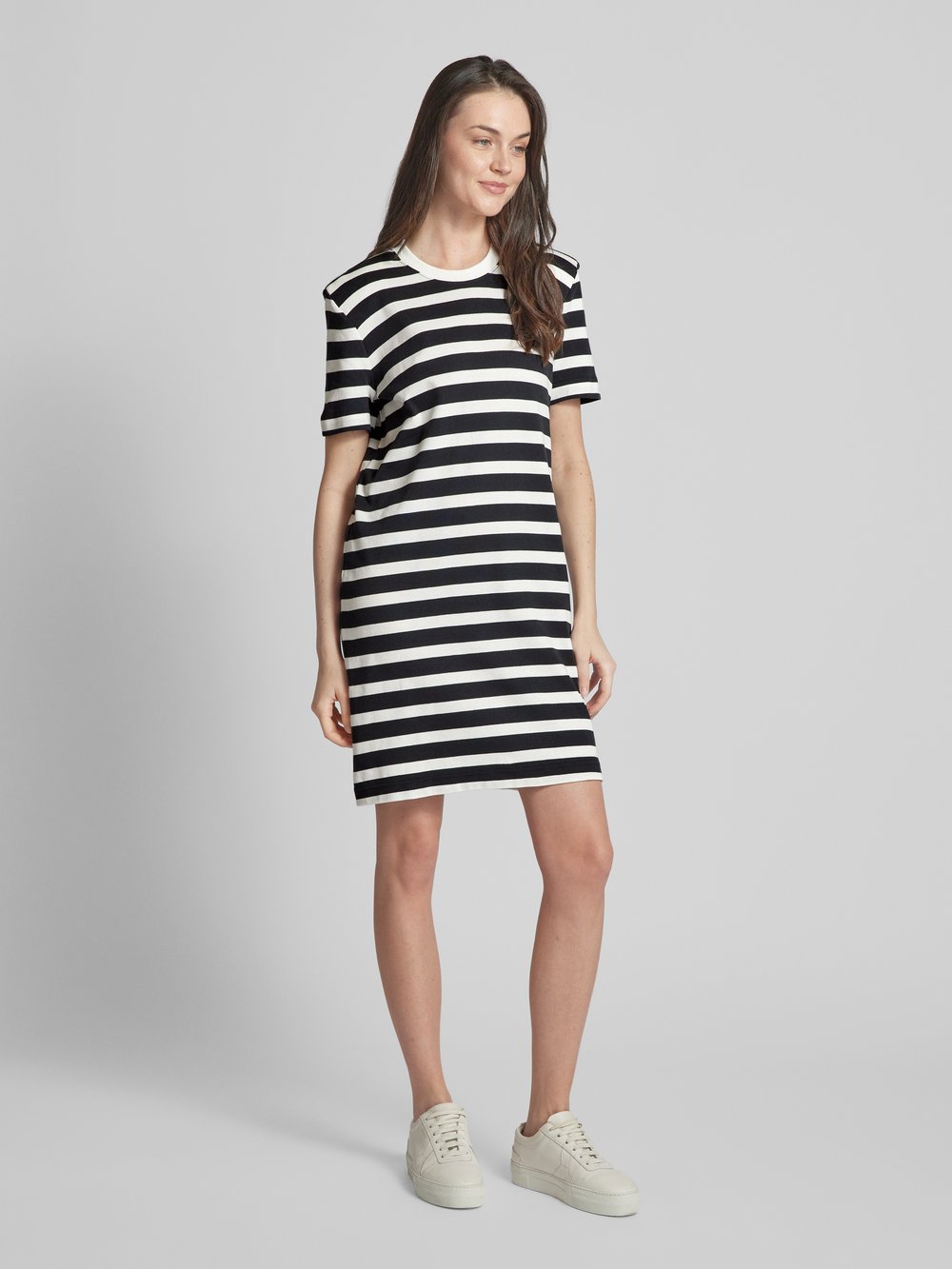 

Платье из джерси с полосатым узором Esprit, черный
