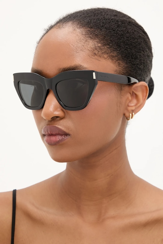 

Солнцезащитные очки Saint Laurent, черный