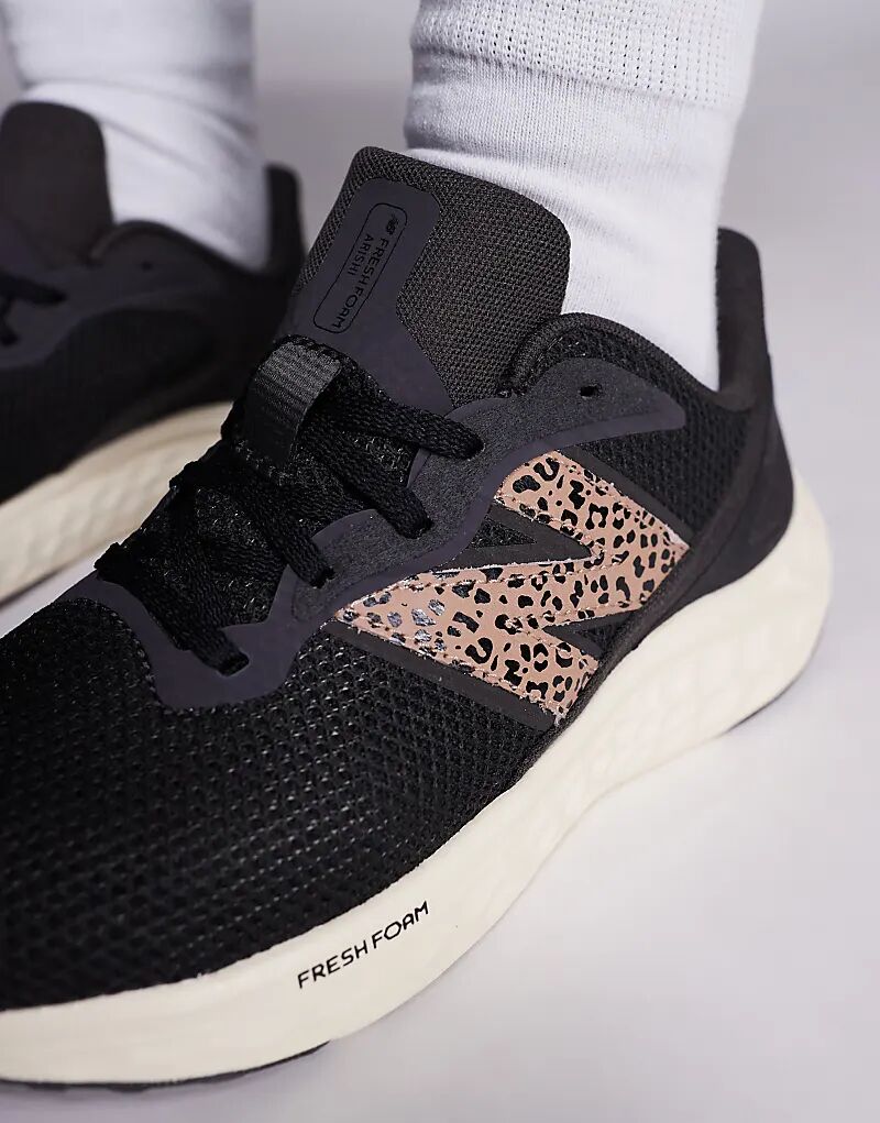 Кроссовки New Balance Arishi для бега в черно-леопардовом цвете — фото 4