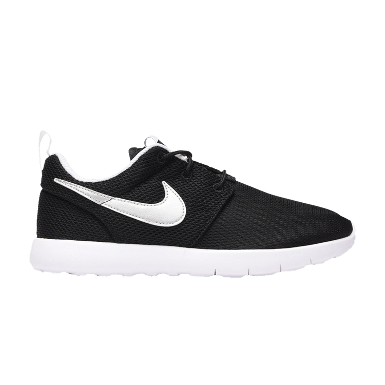 

Кроссовки Nike Roshe One PS 'Black Metallic Silver', черный