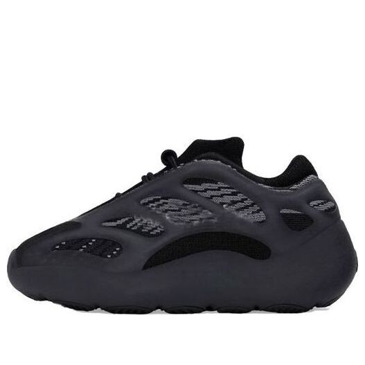

Кроссовки 700 v3 детские Adidas Yeezy, черный