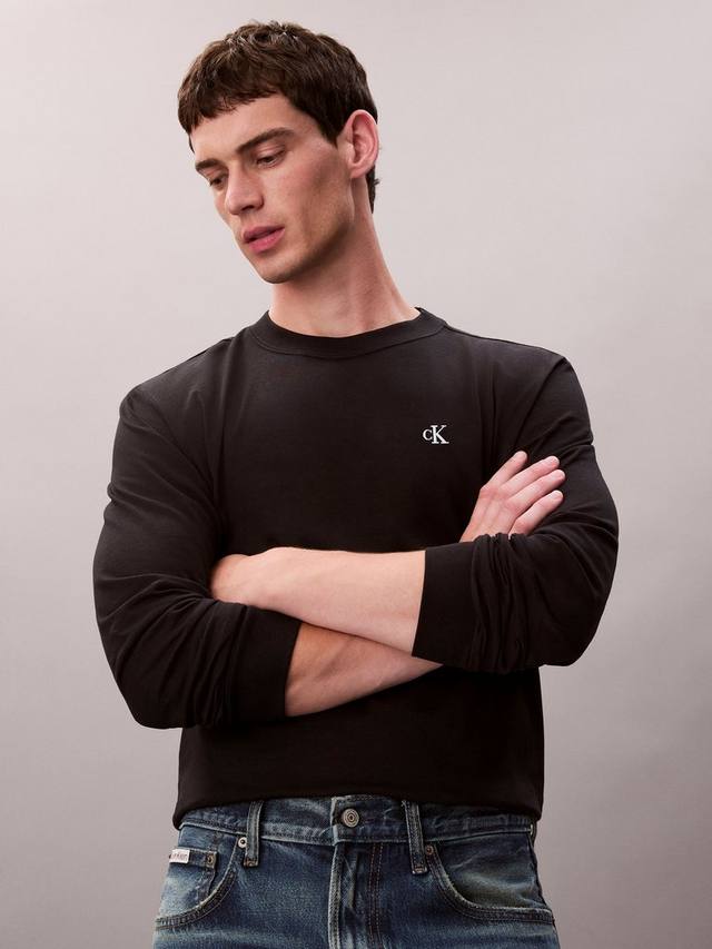 Футболка Relaxed Fit с длинным рукавом и монограммой из хлопка Calvin Klein — фото 4
