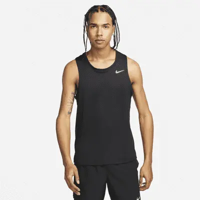 

Футболка Nike Miler, черный