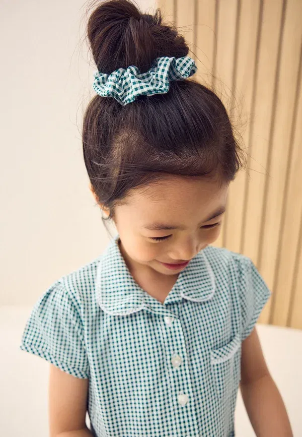 Платье-рубашка с бантом Gingham Next, зеленый — фото 3