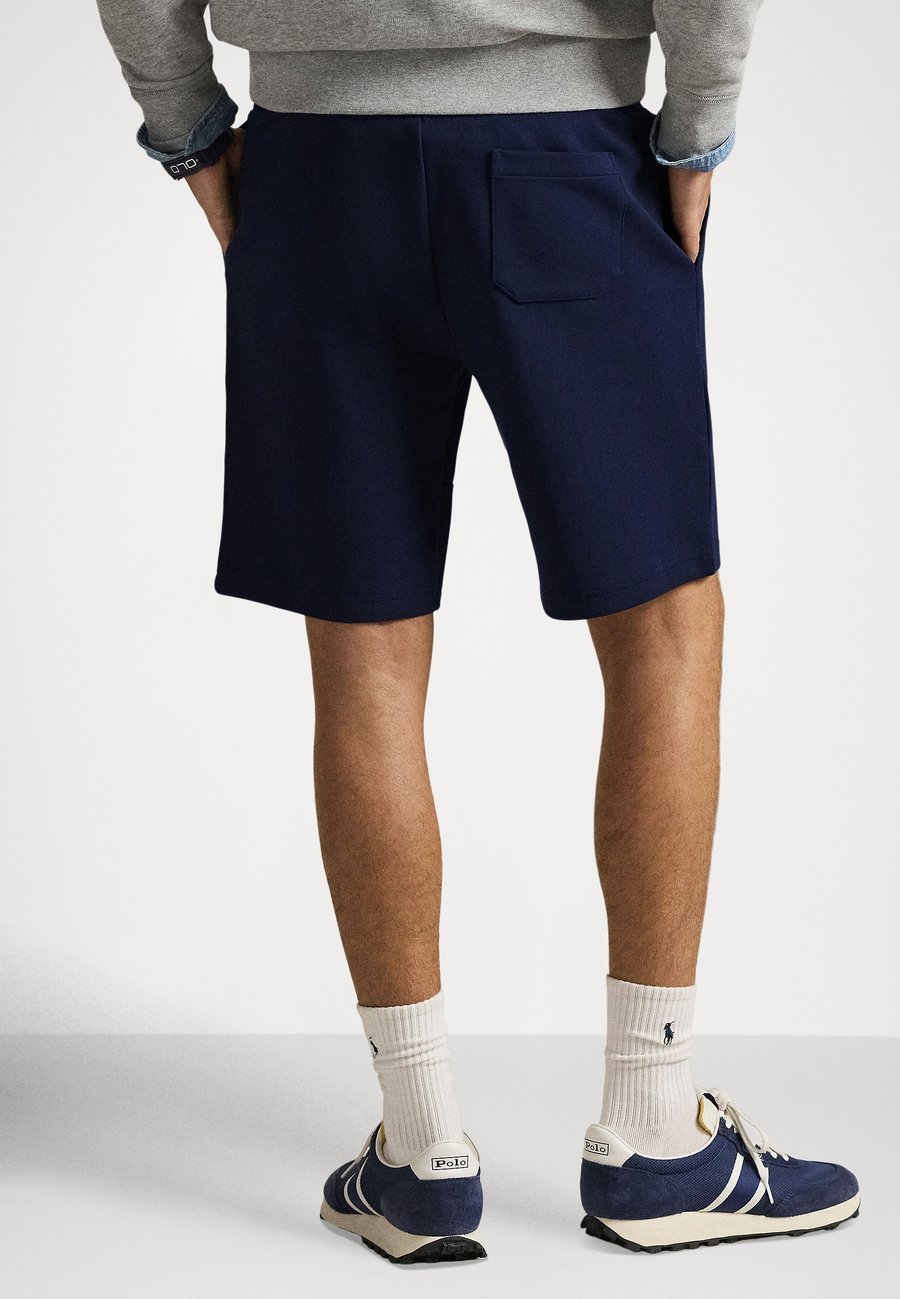 Шорты Polo Ralph Lauren 9-INCH DOUBLE-KNIT SHORT, Aviator Navy/Dark Blue — фото 3