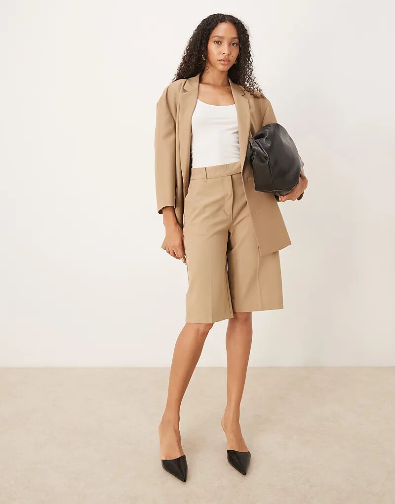 

Строгие кюлоты ASOS DESIGN цвета верблюжьей шерсти