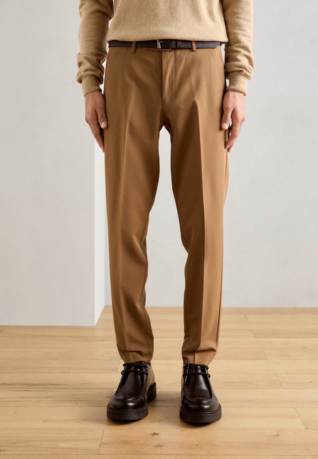 

Брюки FINE CLUB PANTS Lindbergh, песочный