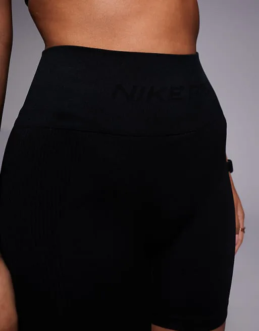 Черные бесшовные шорты Nike Pro Training Dri-FIT размером 5 дюймов — фото 3
