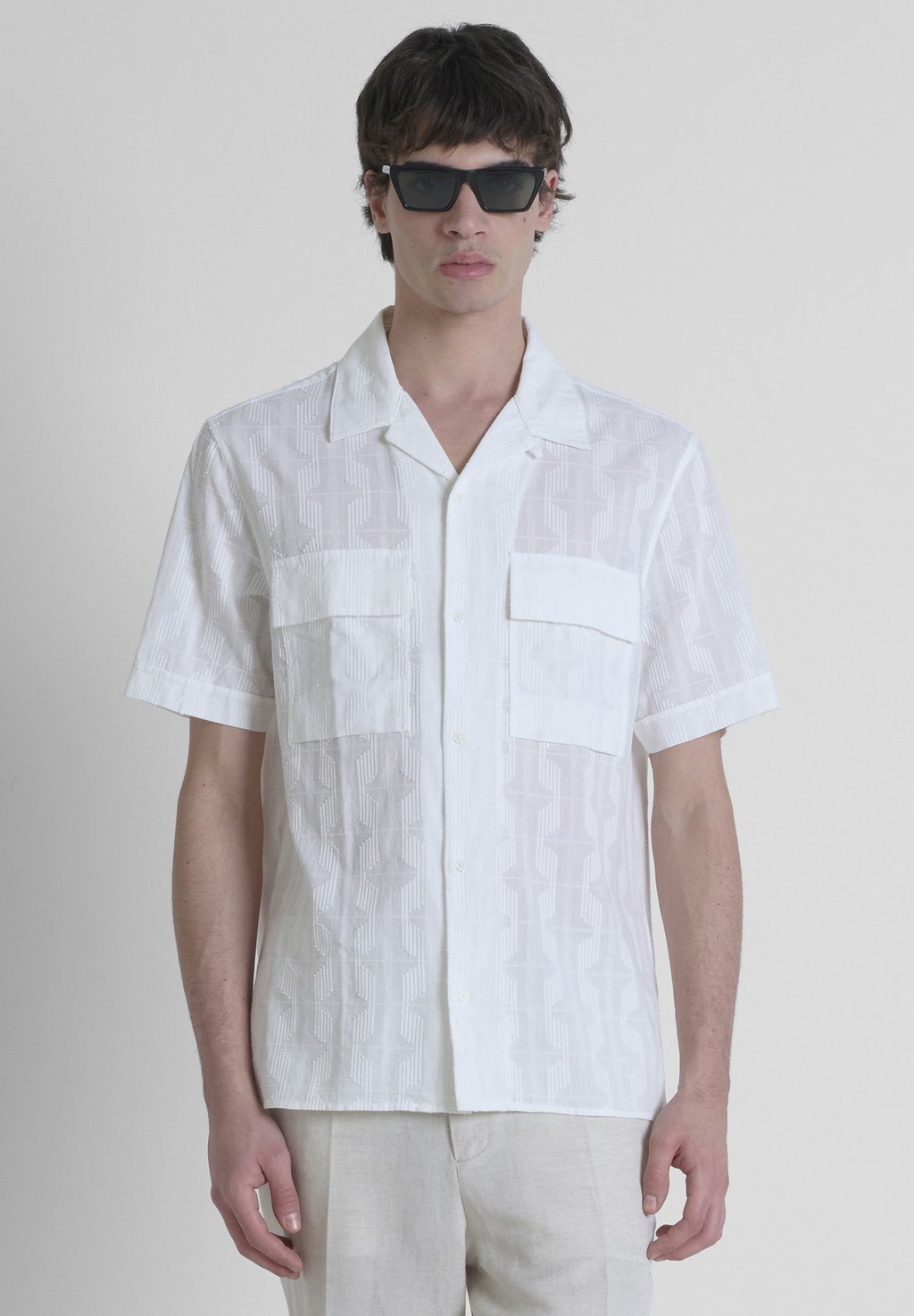 

Рубашка STRAIGTH FIT IN DOBBY ABSTRACT GEOMETRIC PATTERN Antony Morato, белый