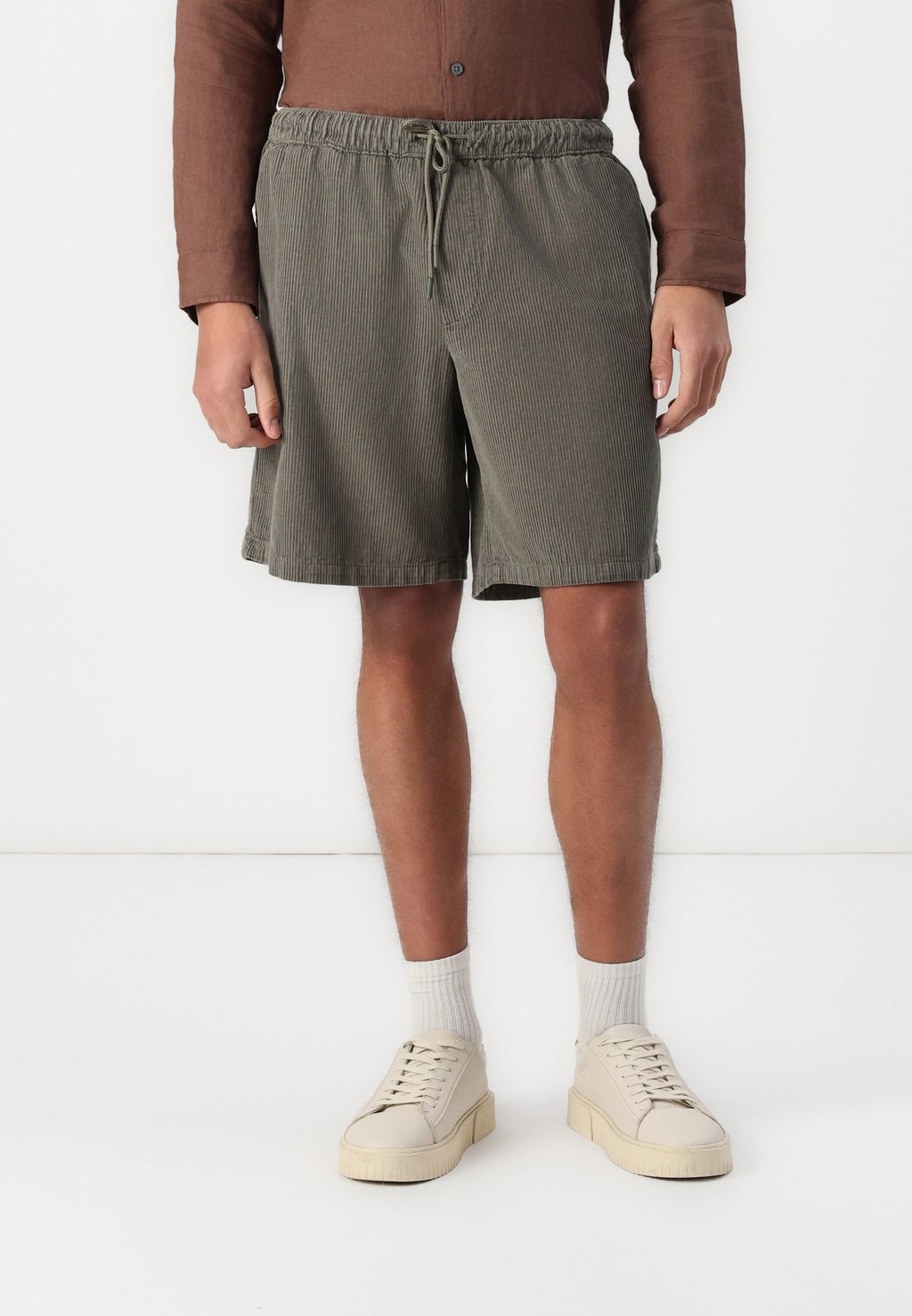 

Шорты JPSTBILL - Tracksuit bottoms Jack & Jones, зеленый