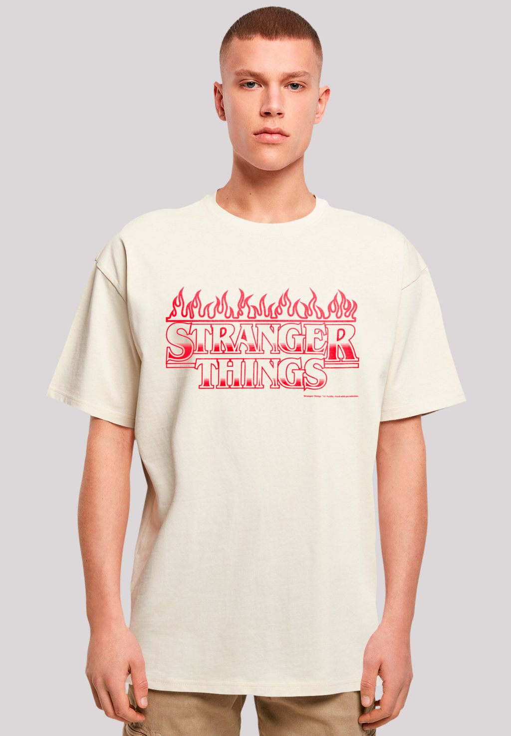 

Футболка с принтом STRANGER THINGS FLAMES NETFLIX TV SERIES F4NT4STIC, песочный