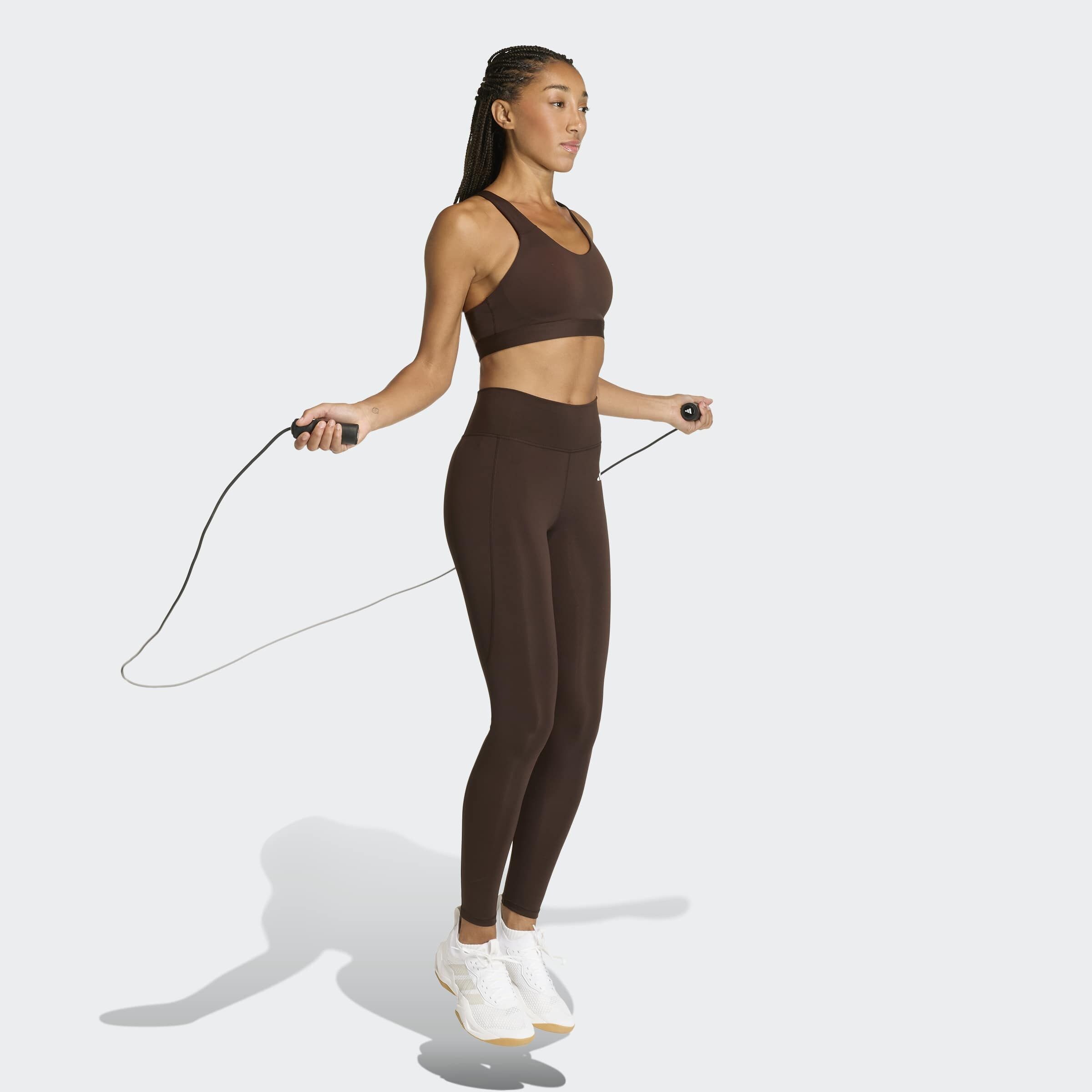 Adidas Performance Узкие спортивные штаны 'Opt Ess' в темно-коричневом цвете — фото 4