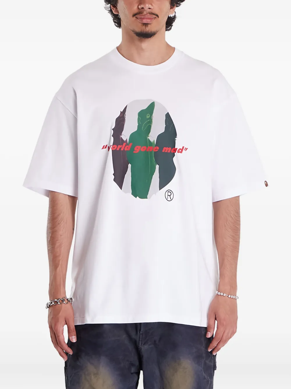 

Футболка с графичным принтом A BATHING APE, белый