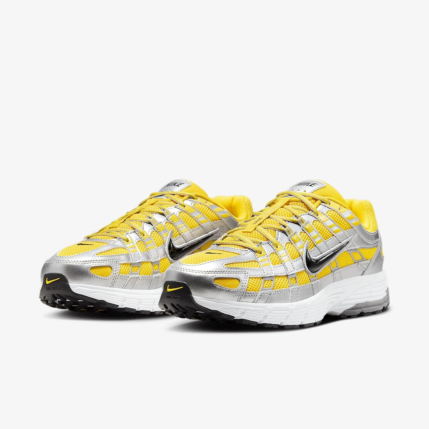 Мужские кроссовки Nike P-6000, металлик серебристый/белый/черный — фото 2