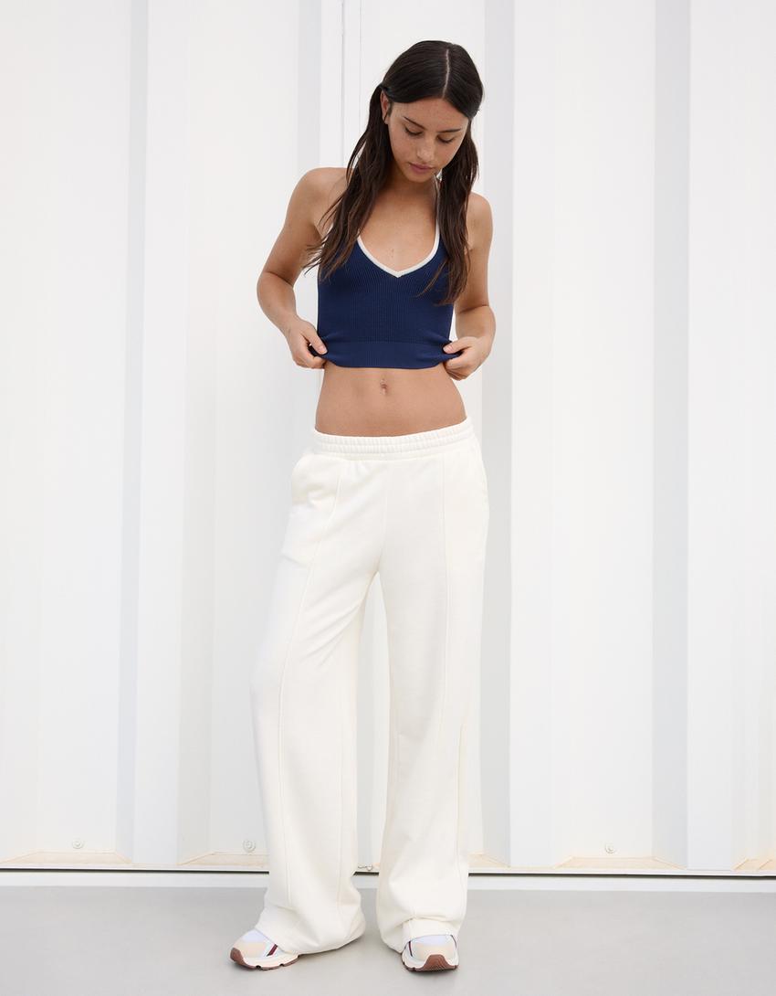 

Широкие брюки из плюша Bershka, бежевый
