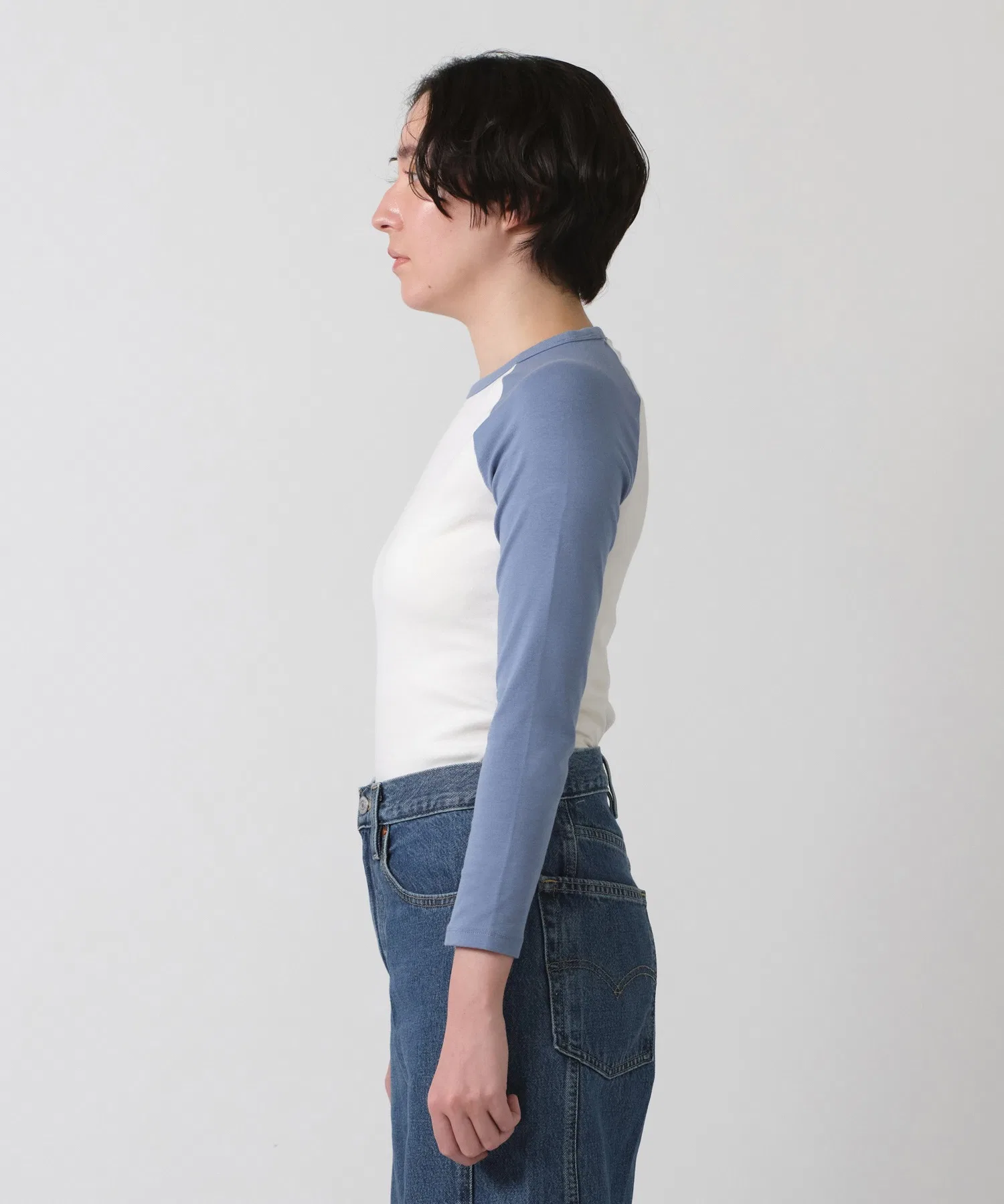 Женская футболка Levi's с длинным рукавом и принтом — фото 2