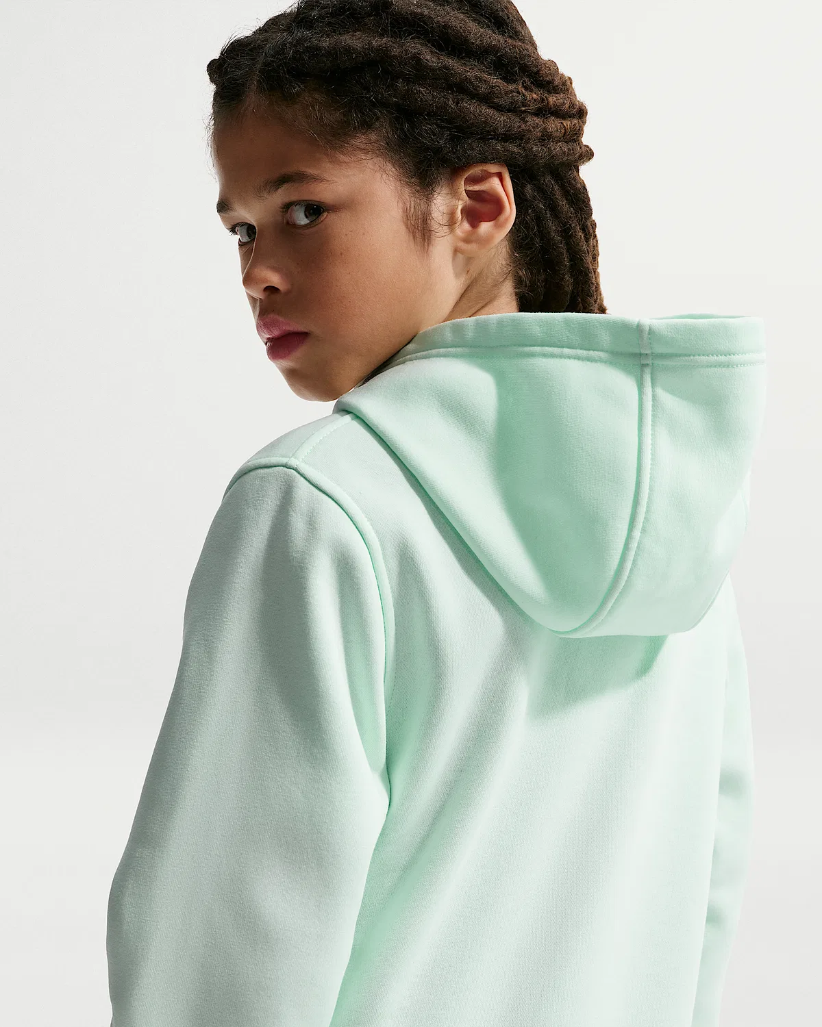 Детская толстовка Nike Sportswear Club Fleece, Barely Green/White — фото 2