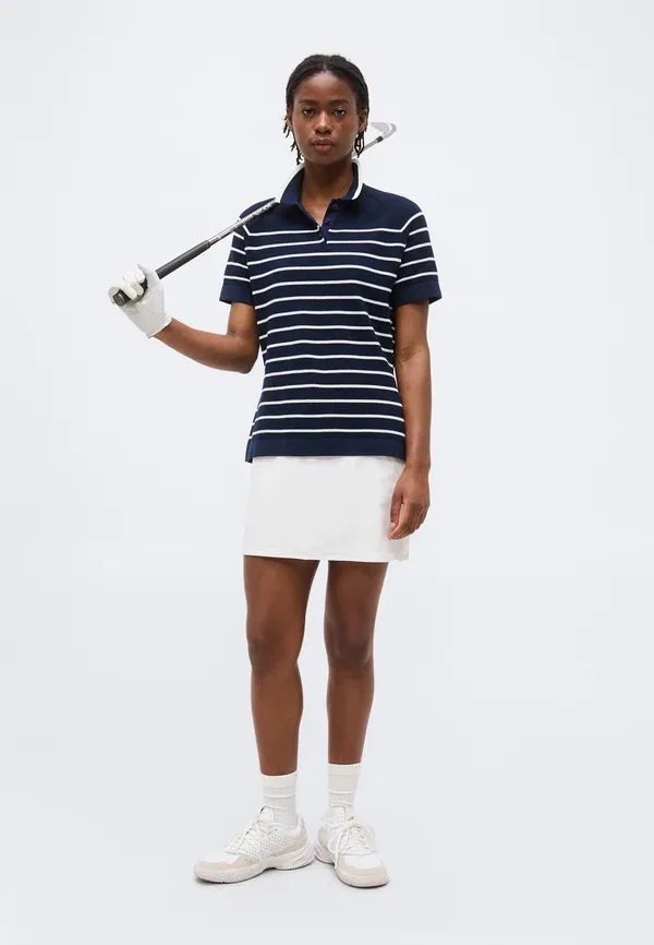 Юбка-шорты Adidas Golf Beyond side snap skort, белый — фото 2