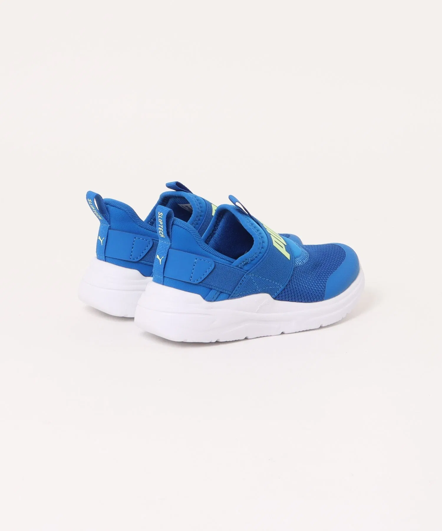 Детские кроссовки PUMA SOFT WIRED 2 EASE IN чёрно-белые — фото 2