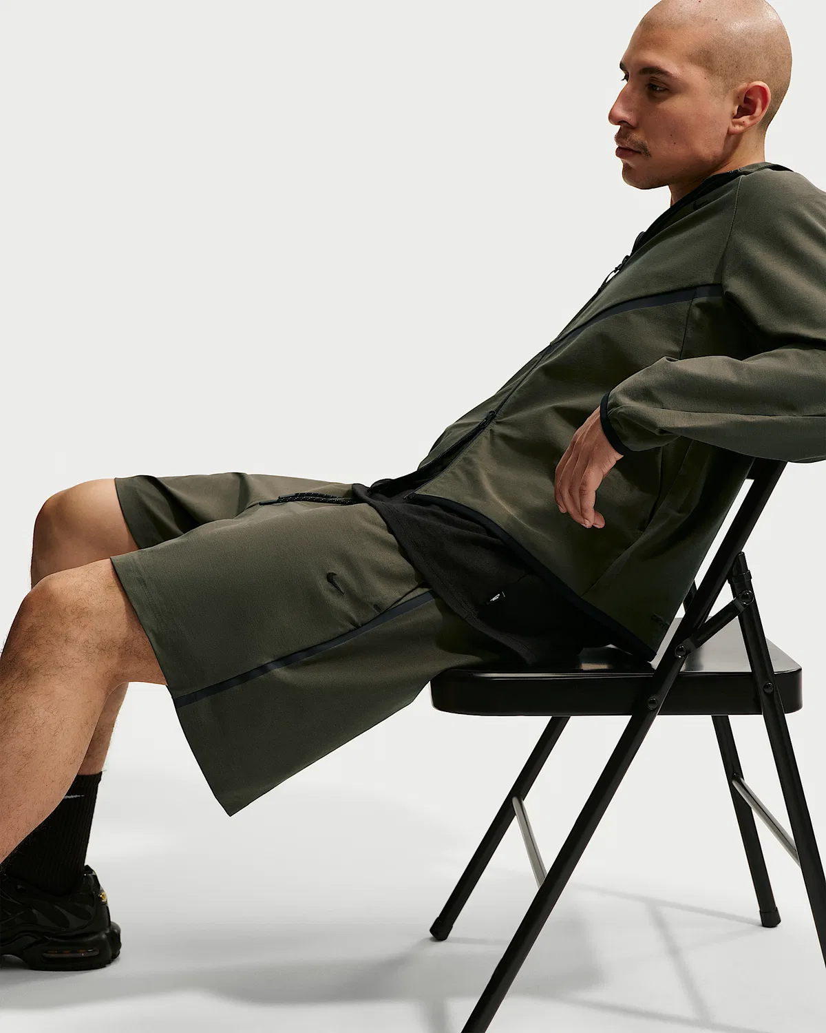 Мужские шорты Nike Tech Dri-FIT Shori Knit, Cargo Khaki/Black — фото 4