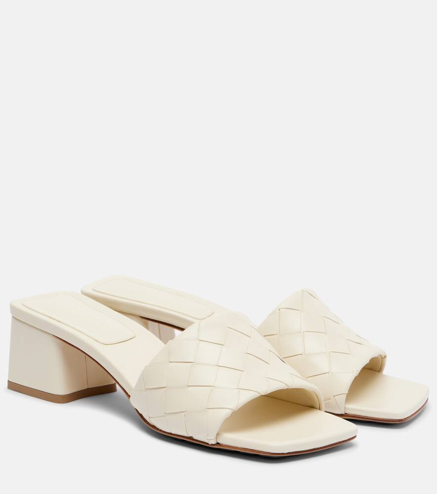 Parco 45 Intrecciato кожаные мюли Bottega Veneta, Sea Salt