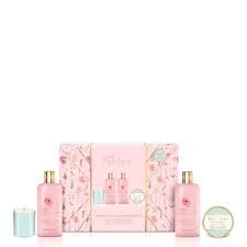 

Набор косметики Baylis & Harding Royale Garden, 3 предмета + свеча