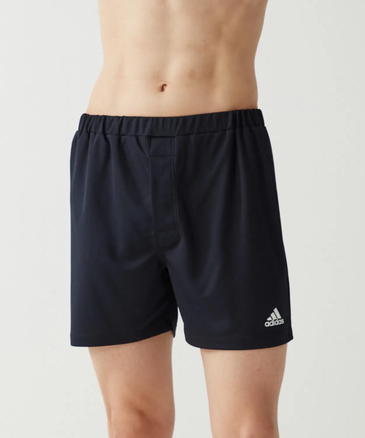 Шорты тренировочные adidas с логотипом, черные — фото 2