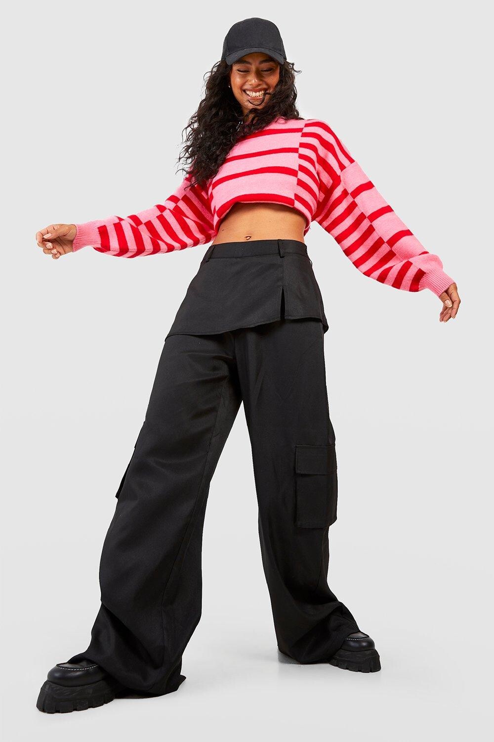 

Прямые брюки-карго с накладками Boohoo, черный