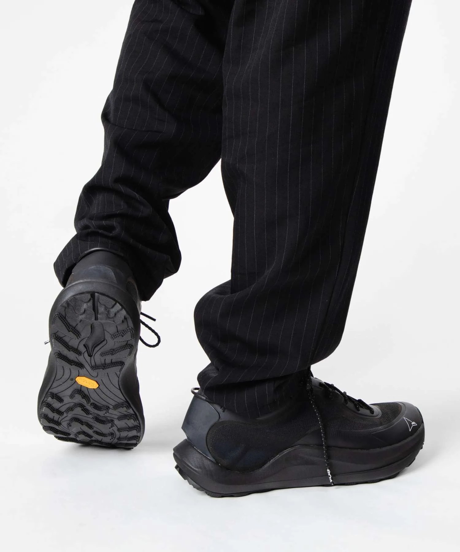Мужские кроссовки для треккинга Vibram Sella ROA чёрные — фото 4