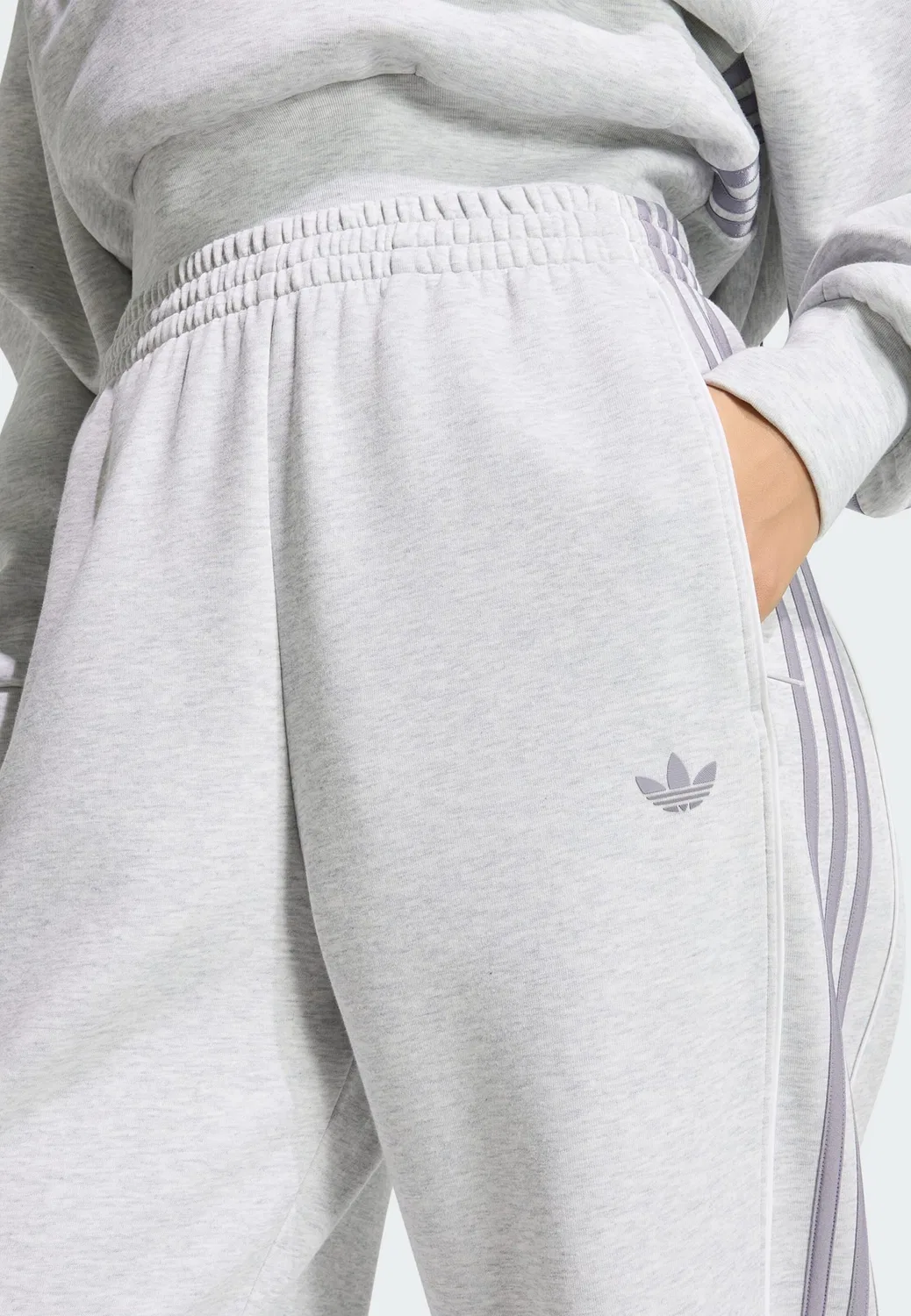 Зауженные брюки Adidas Originals Adicolor светло-серого и темно-серого цвета — фото 4