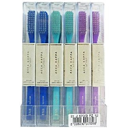 Зубная щетка Soft Manual с нейлоновой щетиной 570/3