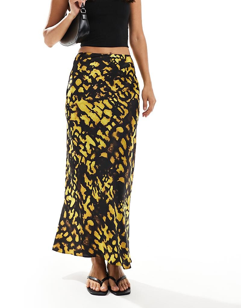 

ASOS DESIGN 3 атласная юбка миди с черным мазком