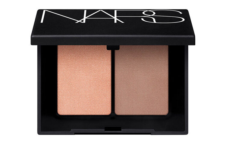 

Двухцветные тени для век Natural No Transfer Adherent Eye Enhancing 2,2 г NARS