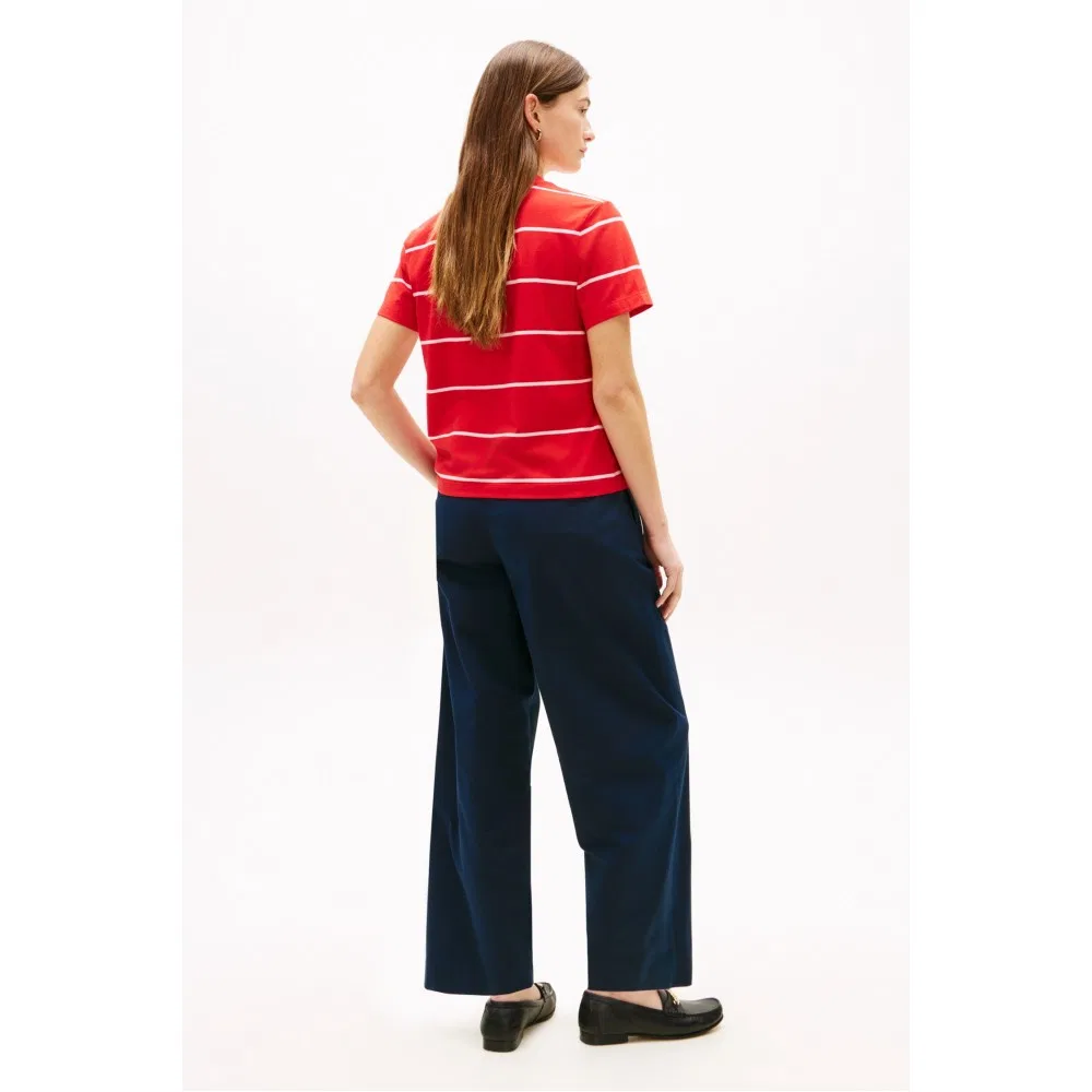 Женская футболка с логотипом Script красного цвета от Tommy Hilfiger Women — фото 3