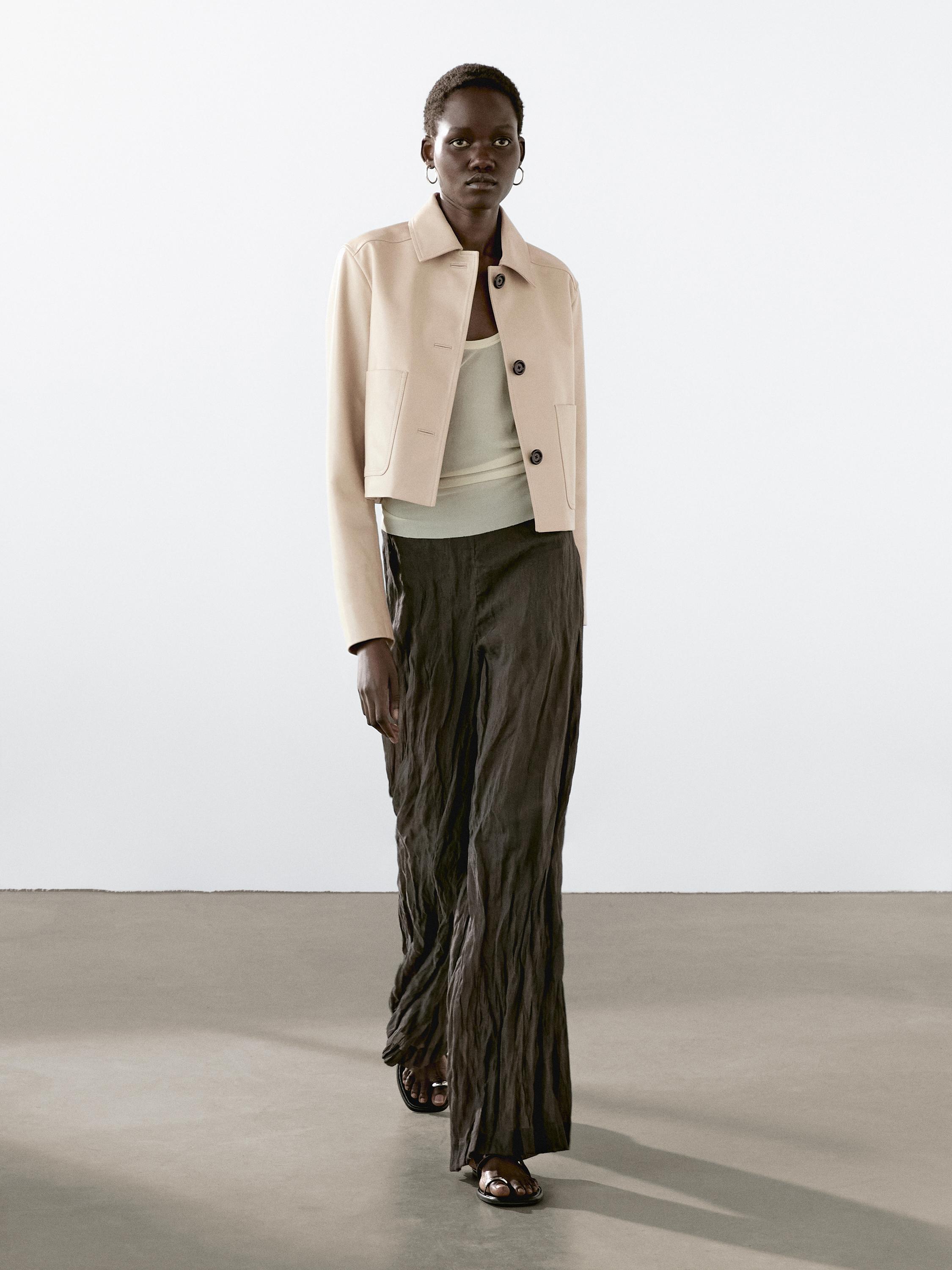 

Укороченная куртка из кожи наппа Massimo Dutti, бежевый