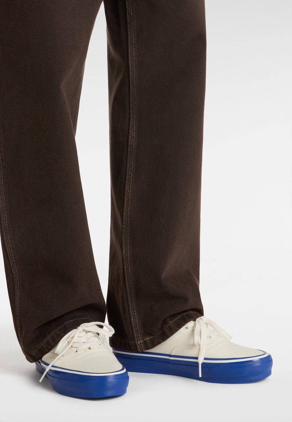 

Кроссовки AUTHENTIC PREMIUM Vans, белый