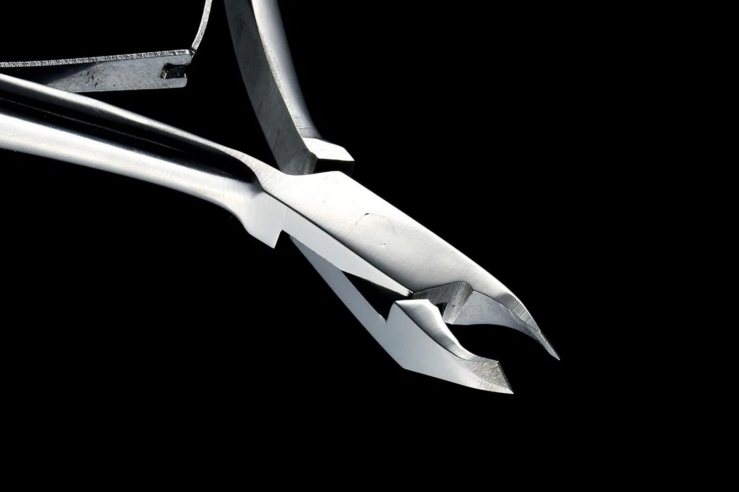 Кусачки для кутикулы Seki Edge SS-306, 1/4 губки, нержавеющая сталь Seki Edge — фото 4