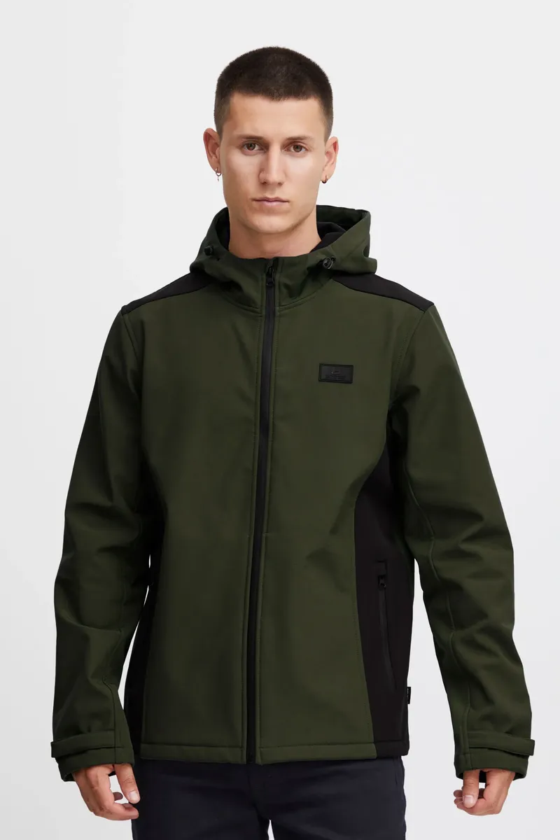 

Куртка из софтшелла из смеси "BLEND BHOuterwear" с капюшоном, цвет Deep Forest
